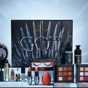 Makeup Revolution Chromatic Wonder Make up Set
