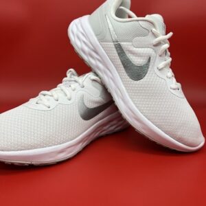 Nike Revolution 6 Women’s Running Shoes UK 4.5, EU 38, Ref G6