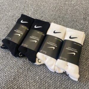 Nike Mens Women Socks Dri-Fit Cushioned Crew Ankle 3 Pairs Training Gym Football