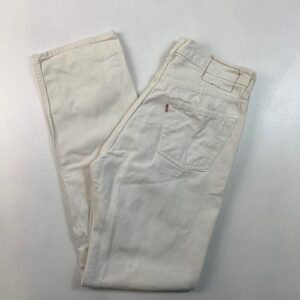 Women’s Levis 501 White Jeans, 31 / 32