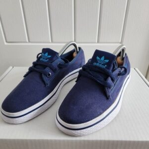 Women’s Trainer Adidas Navy Blue Slip On UK 5 EUR 38 – Good condition