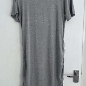 4-in-1 women’s maternity dress, nursing dress, short sleeve, side draws Size M