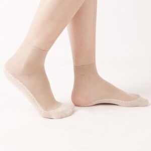Ladies Pop /Ankle Socks.2 Pairs.Beige/Nude.Lace Effect.Ultra Sheer.Comfortable.