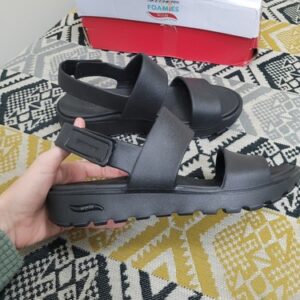 Boxed EUC Black Womens Skechers Foamies Arch Fit Flatform Sandals Size 5 EU 38