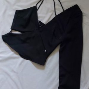 ZARA BLACK PUZZLE SINGLE SLEEVE TOP – Size XS RRP £29.99 BNWT