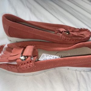 Heavenly Soles Salmon Suede woman’s Loafers UK4 EU37