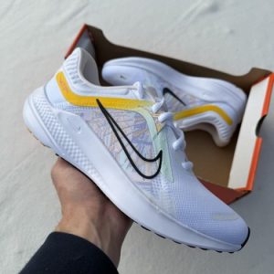 Nike Quest 5 Premium Road Running Shoes Women’s 8.5 half box