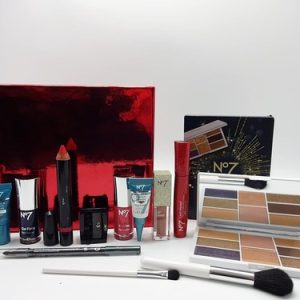 No7 Glamourous Beauty Collection Gift Set, Gift Box Hamper